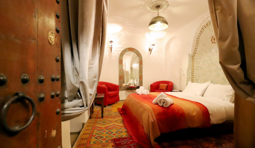 Dar Malaika — budget guesthouse with rooftop mosque views in the Kasbah