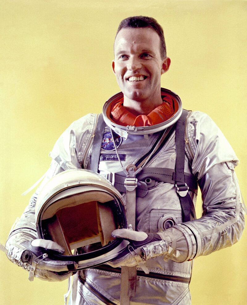 Gordon Cooper: The Astronaut Who Saw the Saucers