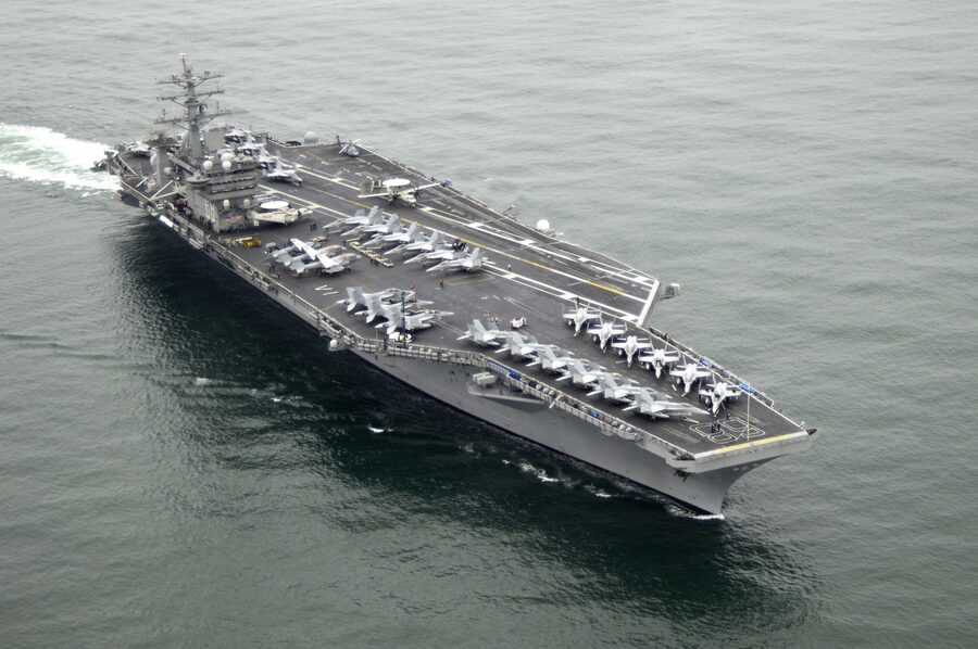 USS Nimitz Tic-Tac UFO encounter